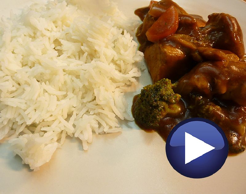 Pavo con preparado de curry (vídeo)